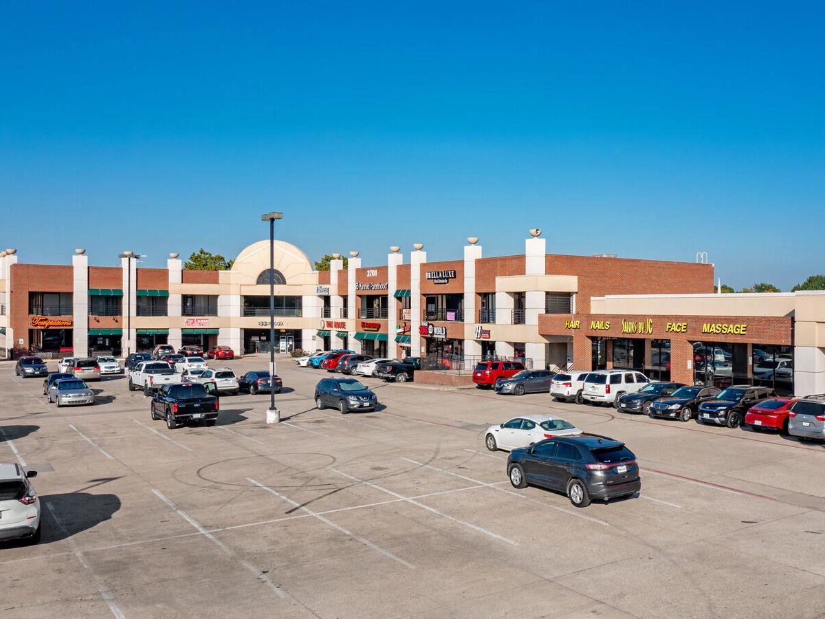 Arlington, TX charging site